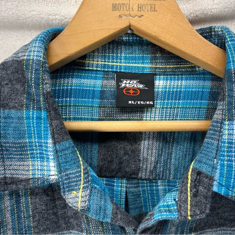 Vintage No Fear Blue Long Sleeve Button-Up Flannel Shirt XL Skater 90’s Emo - Picture 4 of 10